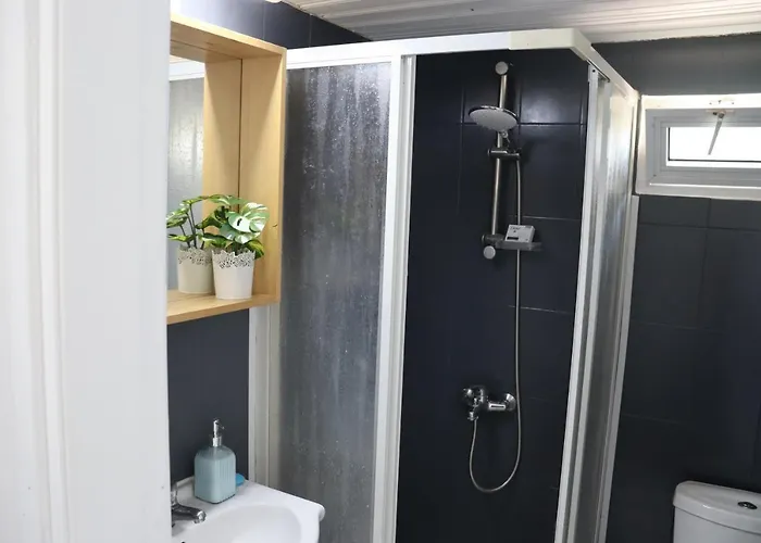 Mediterranean Poolside Garden Penzion