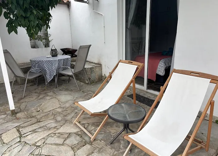 Mediterranean Poolside Garden Penzion 4*