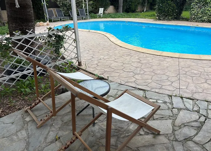 Mediterranean Poolside Garden 4* Kiti